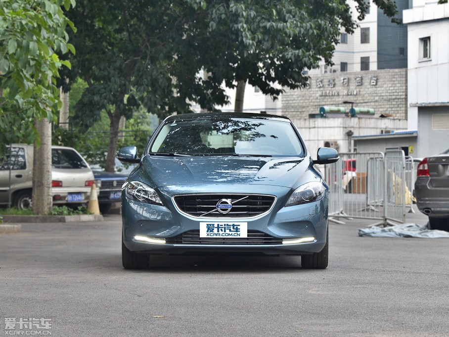 2014֠V40 2.0T Ű