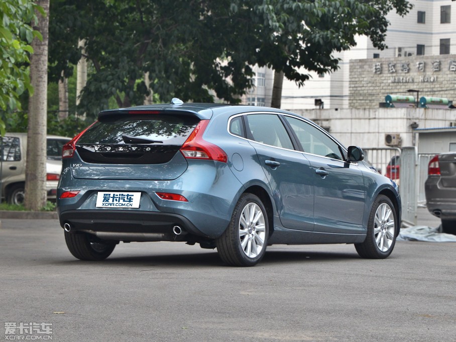2014֠V40 2.0T Ű