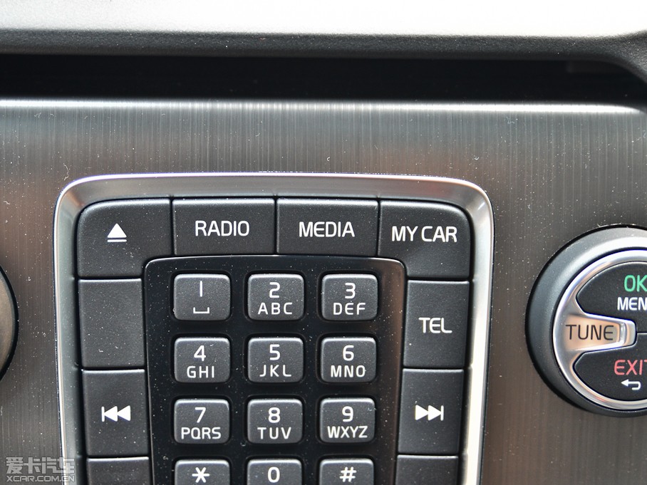 2014���֠���V40 2.0T ���Ű�