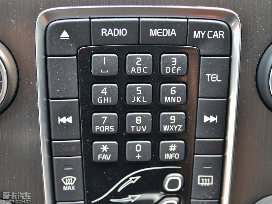 2014���֠���V40 2.0T ���Ű�