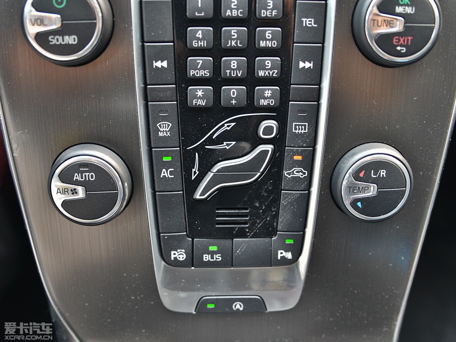 2014���֠���V40 2.0T ���Ű�