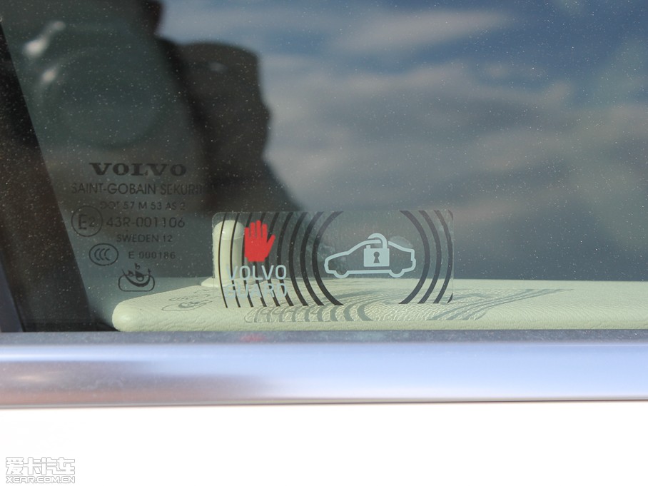 2013֠XC60(M) 2.0T T5 Ű