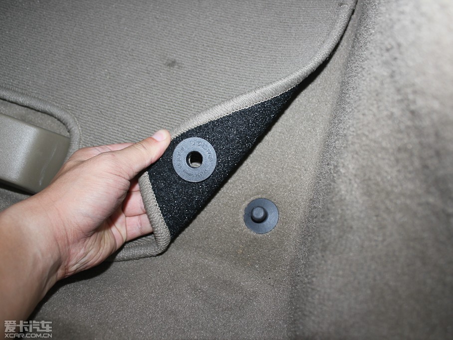 2013֠XC60(M) 2.0T T5 Ű