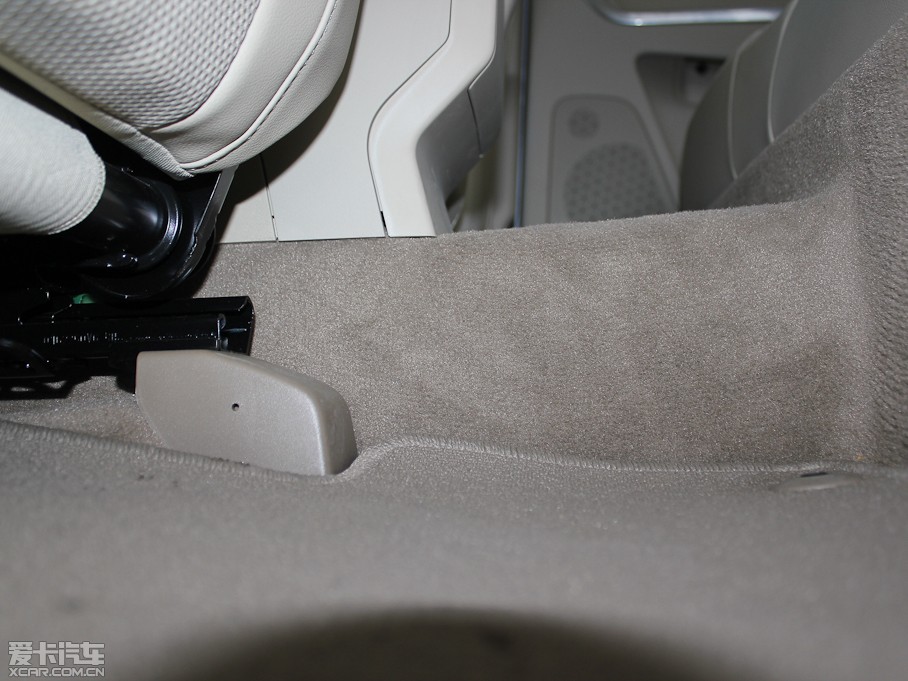 2013֠XC60(M) 2.0T T5 Ű