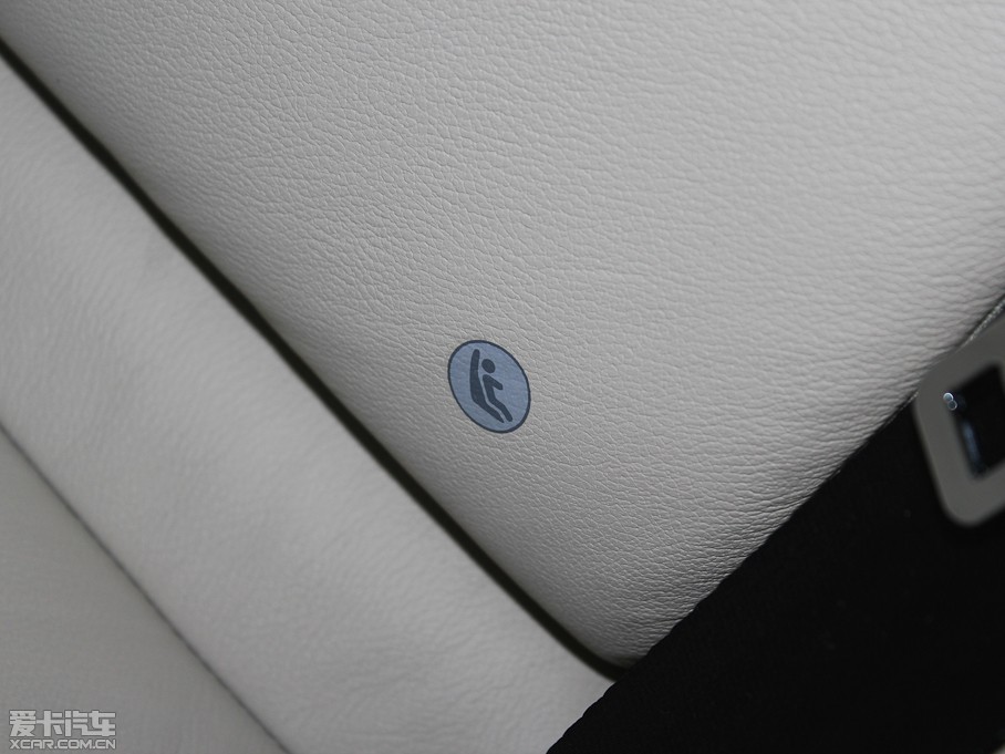 2013֠XC60(M) 2.0T T5 Ű