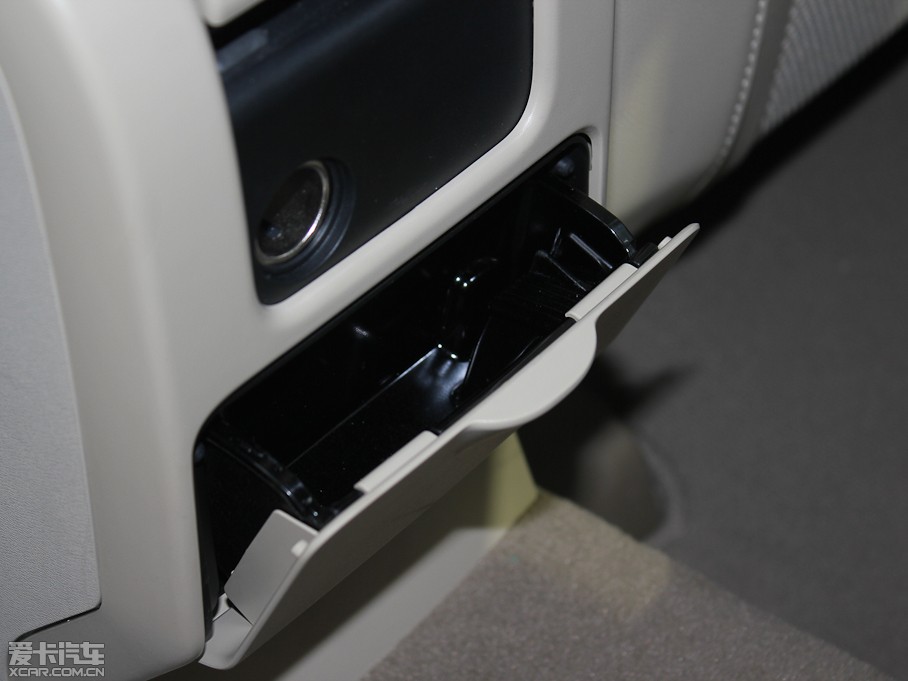 2013֠XC60(M) 2.0T T5 Ű