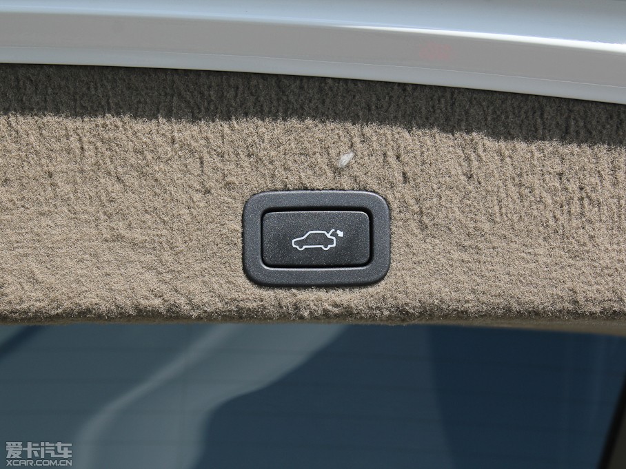 2013֠XC60(M) 2.0T T5 Ű