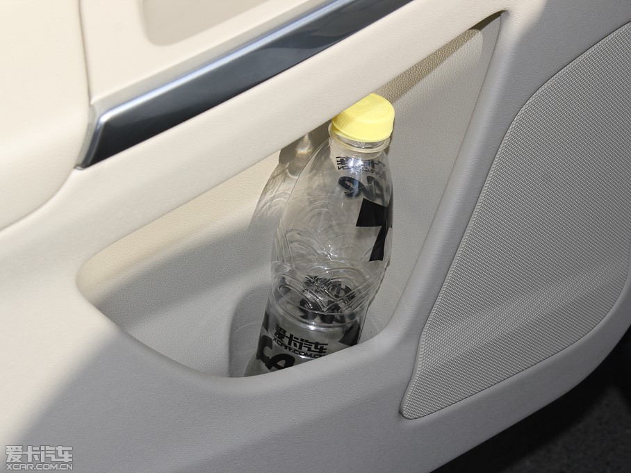 2013֠XC60(M) 2.0T T5 Ű