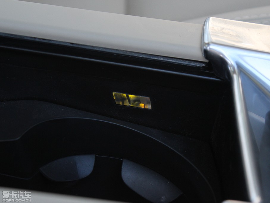 2013֠XC60(M) 2.0T T5 Ű