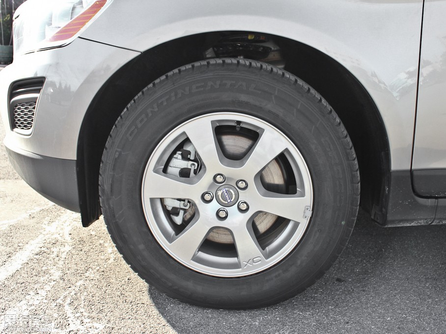 2013֠XC60(M) 2.0T T5 а