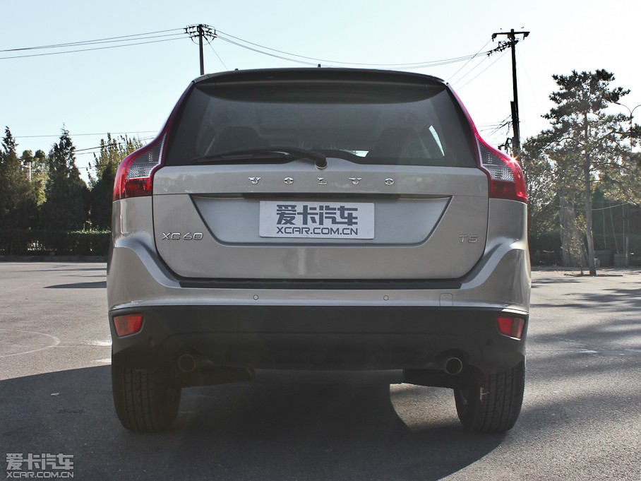 2013֠XC60(M) 2.0T T5 а