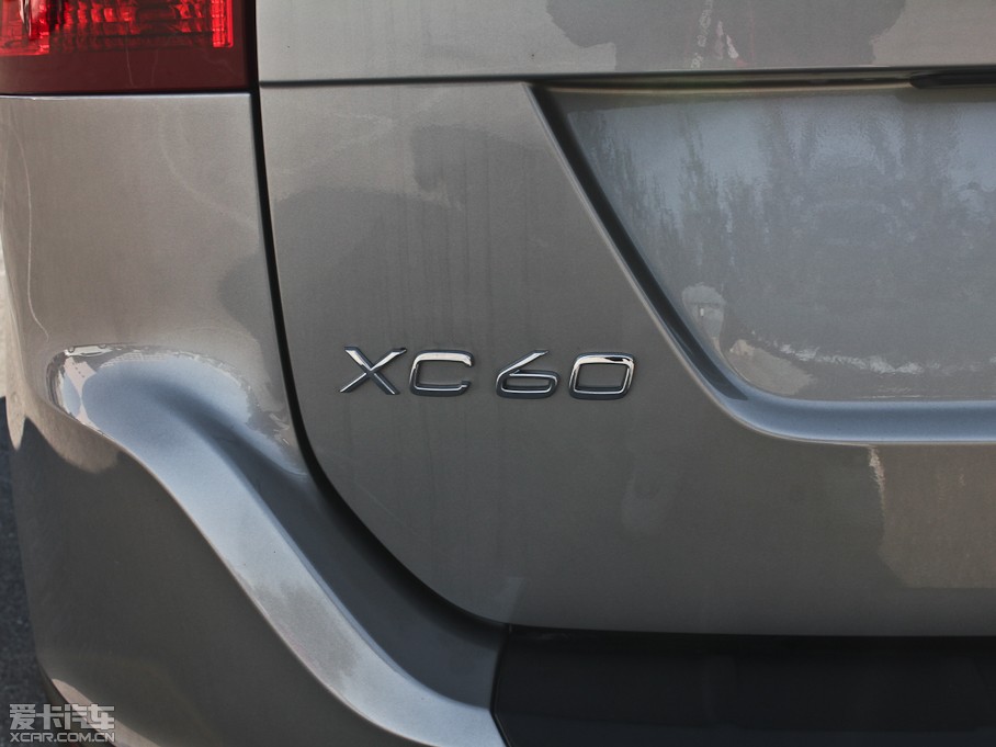 2013֠XC60(M) 2.0T T5 а