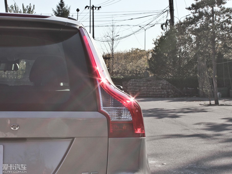 2013֠XC60(M) 2.0T T5 а