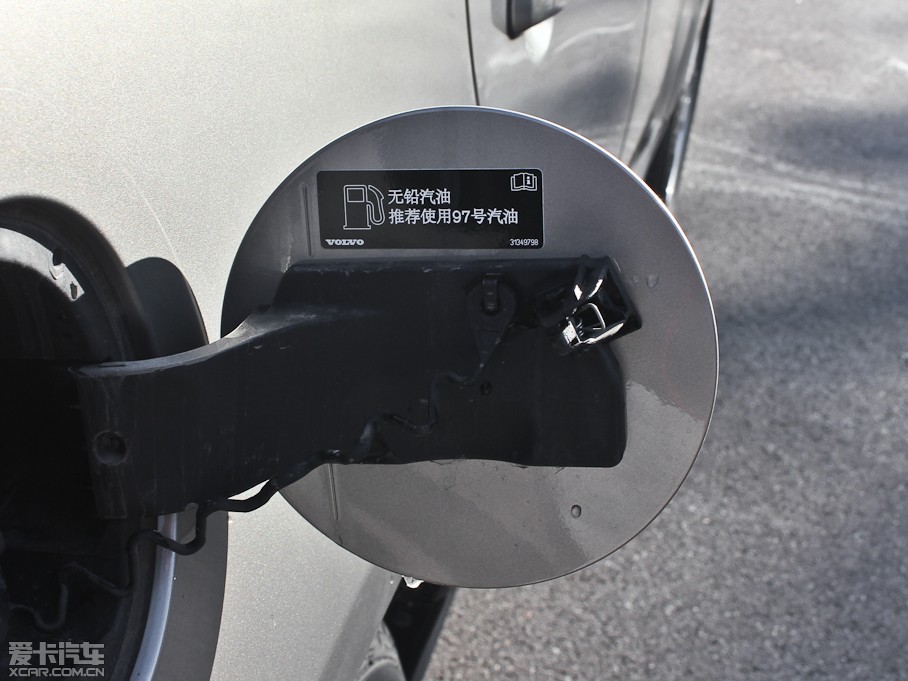 2013֠XC60(M) 2.0T T5 а