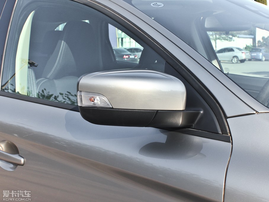 2013֠XC60(M) 2.0T T5 а