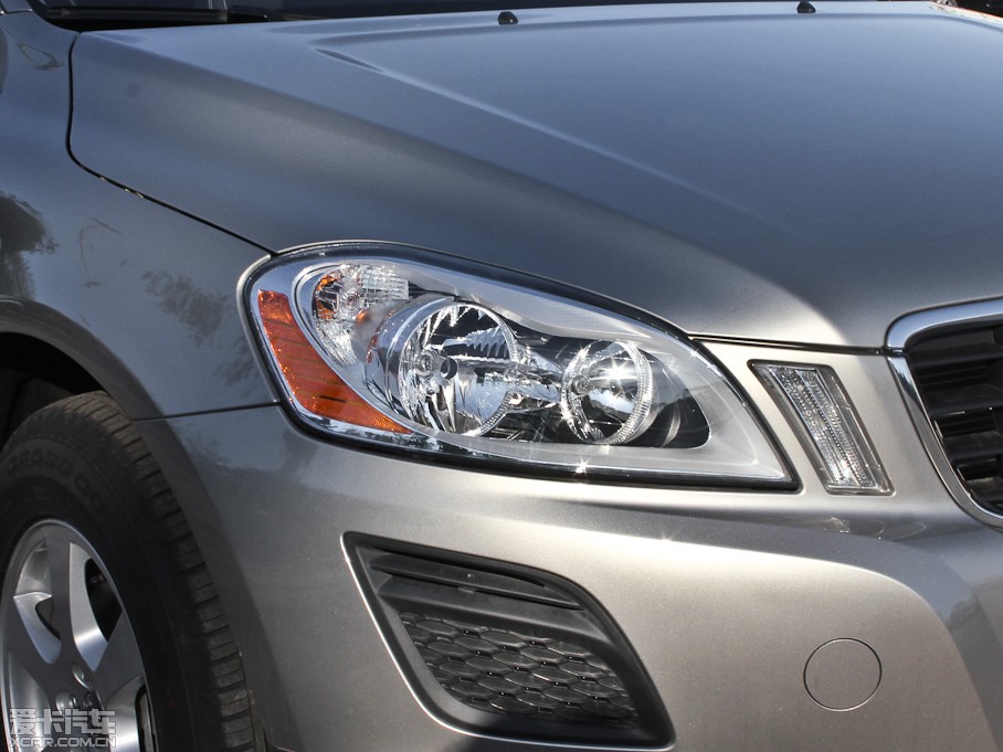 2013֠XC60(M) 2.0T T5 а