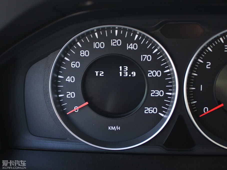 2013֠XC60(M) 2.0T T5 а