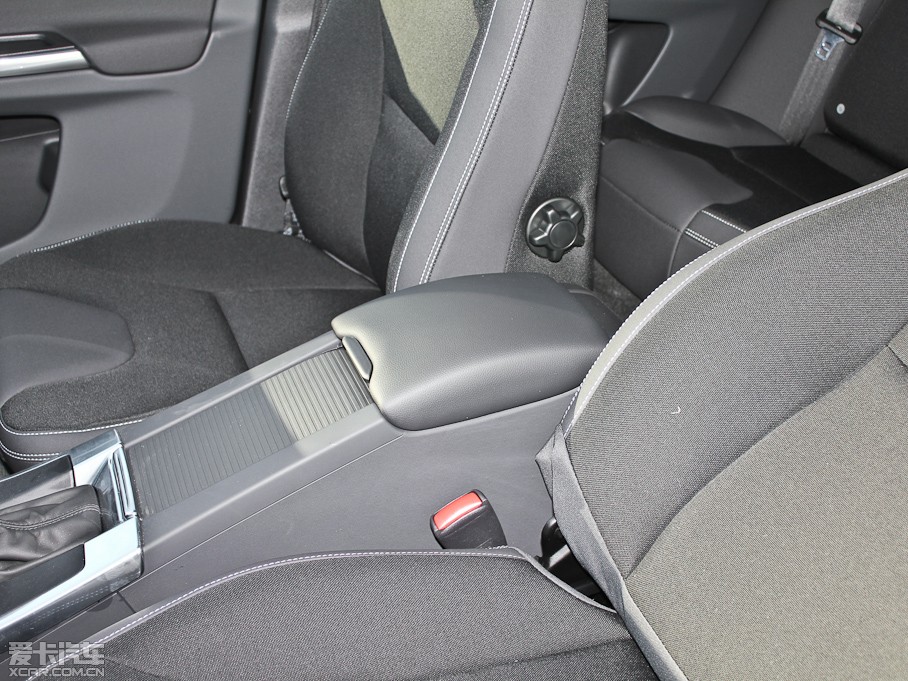 2013֠XC60(M) 2.0T T5 а