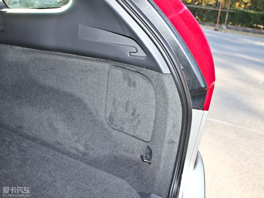 2013֠XC60(M) 2.0T T5 а