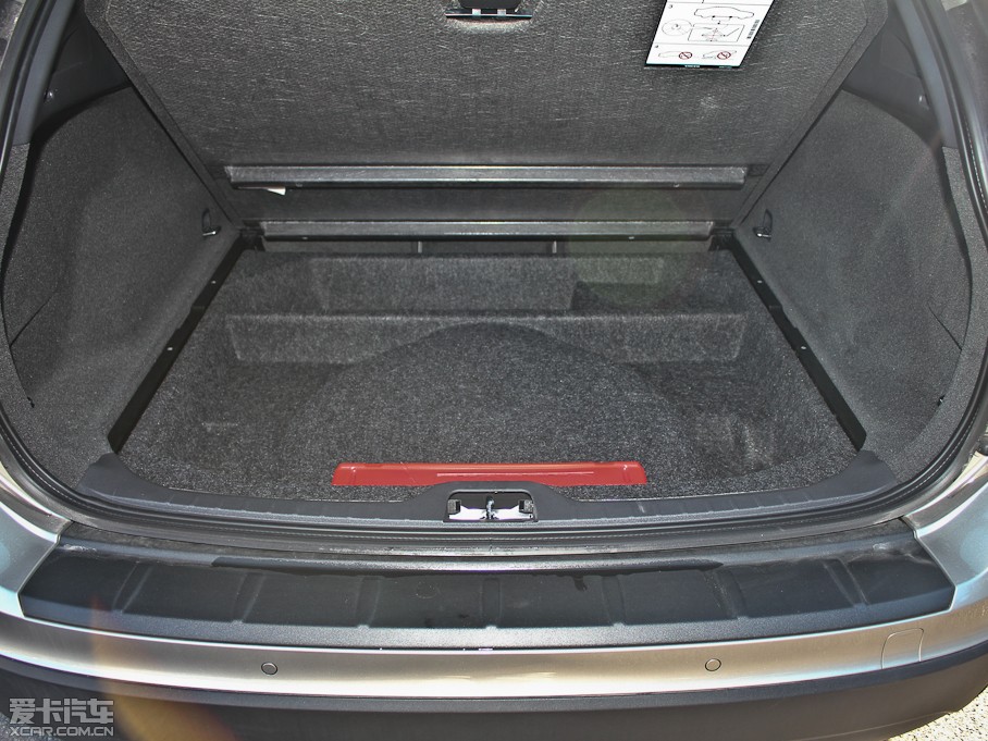 2013֠XC60(M) 2.0T T5 а