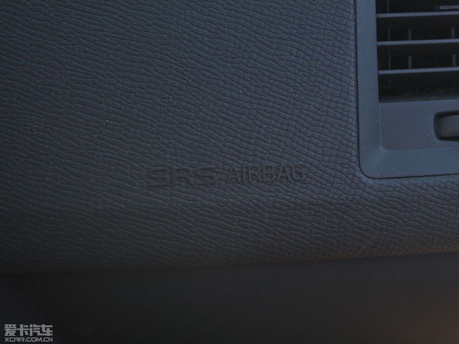 2013֠XC60(M) 2.0T T5 а