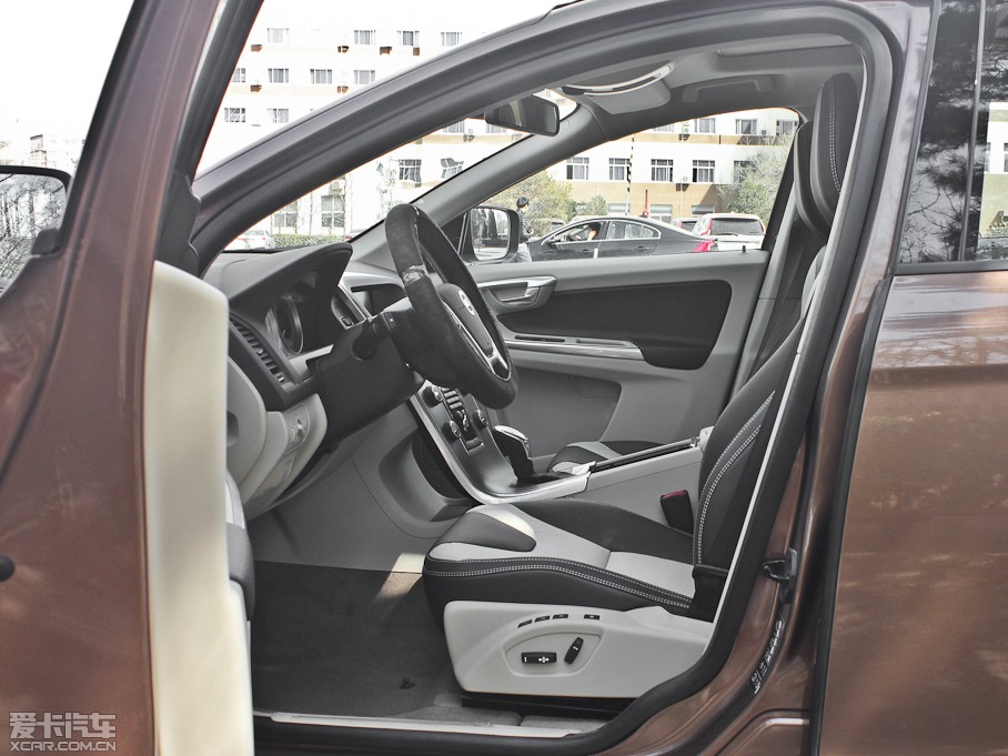 2013֠XC60(M) 2.0T T5 m