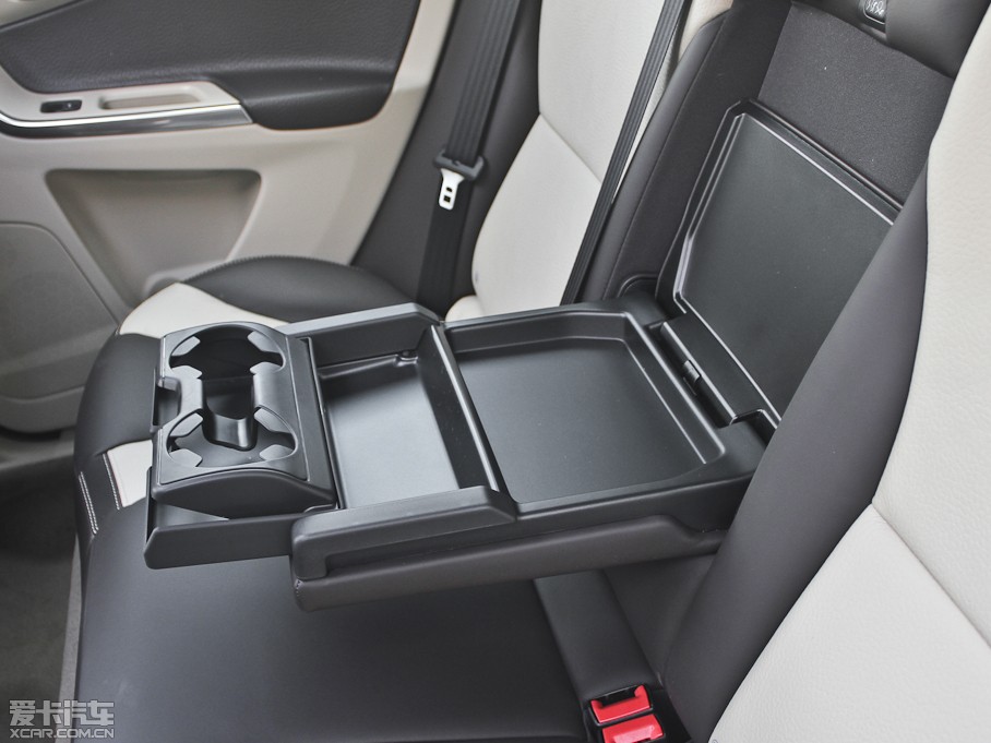 2013֠XC60(M) 2.0T T5 m