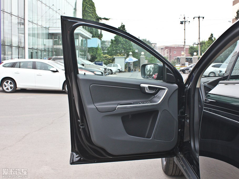 2013֠XC60(M) 2.0T T5 m