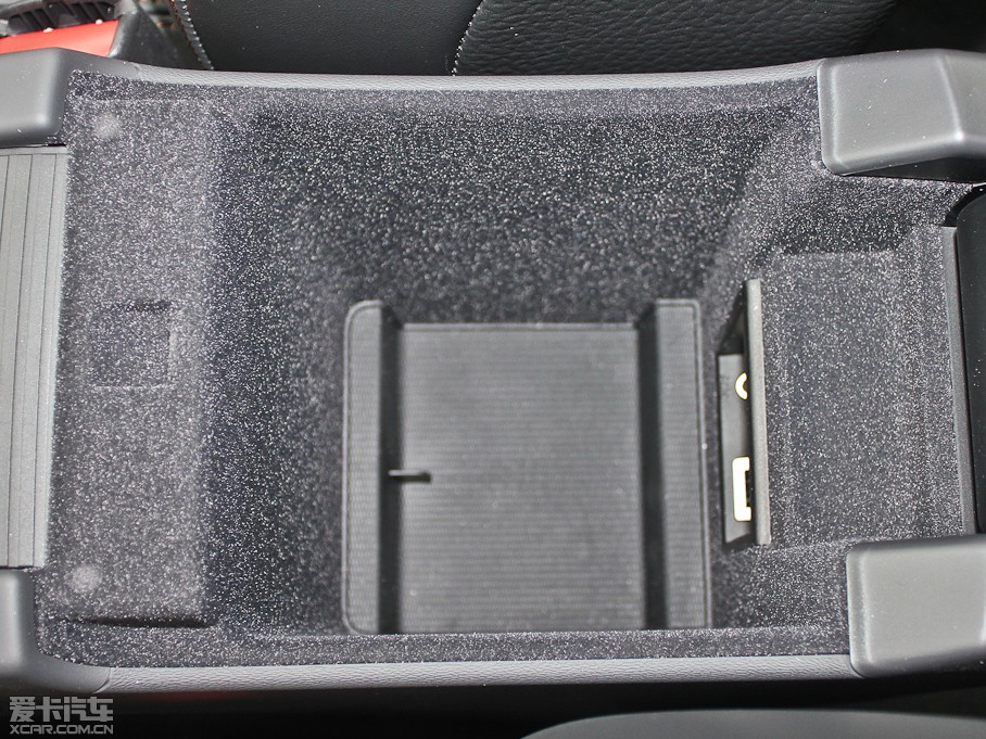 2013֠XC60(M) 2.0T T5 m