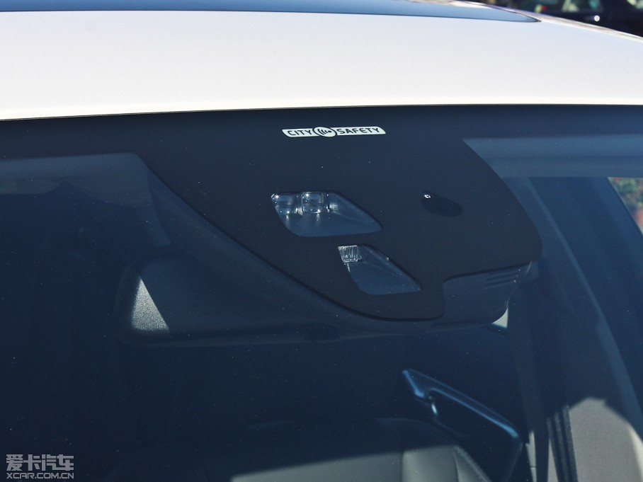 2013���֠���S60(�M(j��n)��) 2.0T T5 ���m��