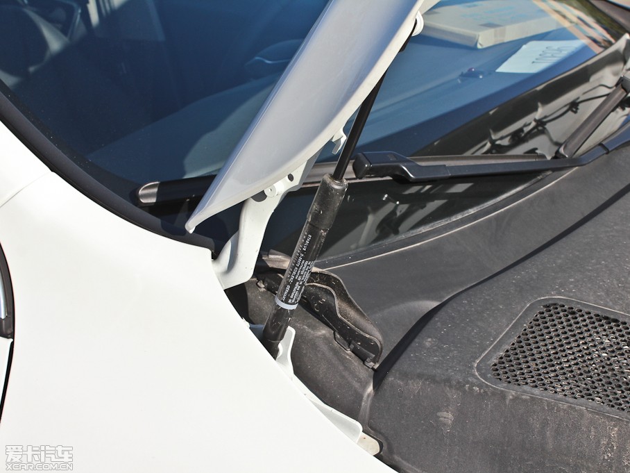 2013֠S60(M) 2.0T T5 m