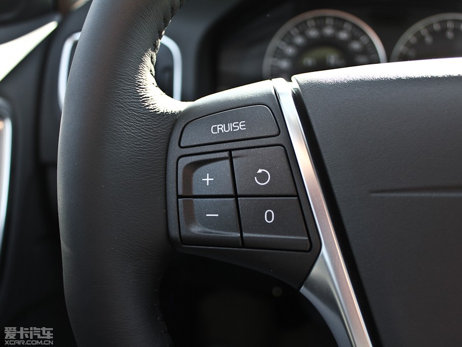 2013֠S60(M(jn)) 2.0T T5 m