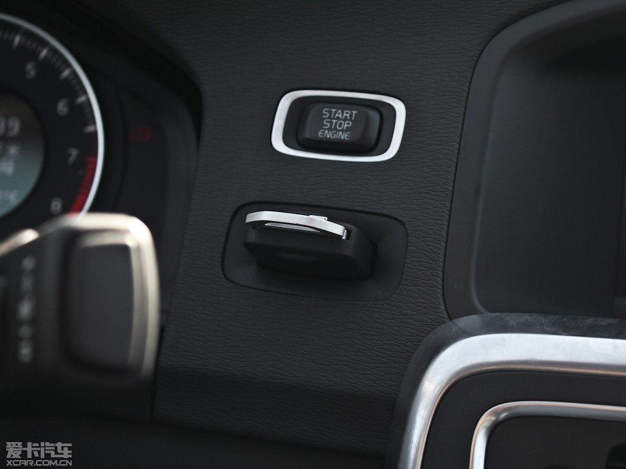 2013֠S60(M(jn)) 2.0T T5 m