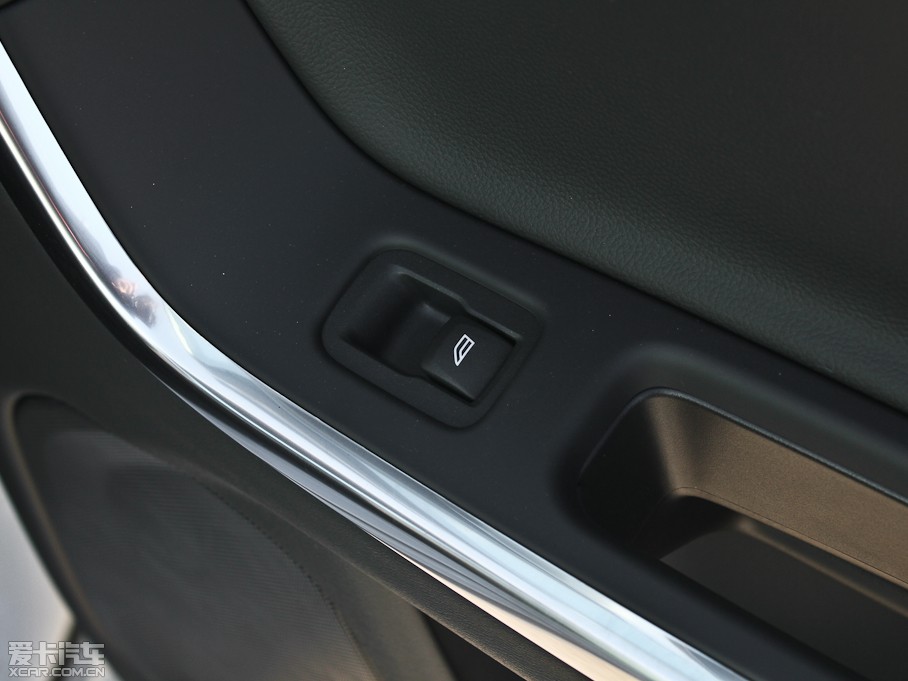 2013֠S60(M) 2.0T T5 m