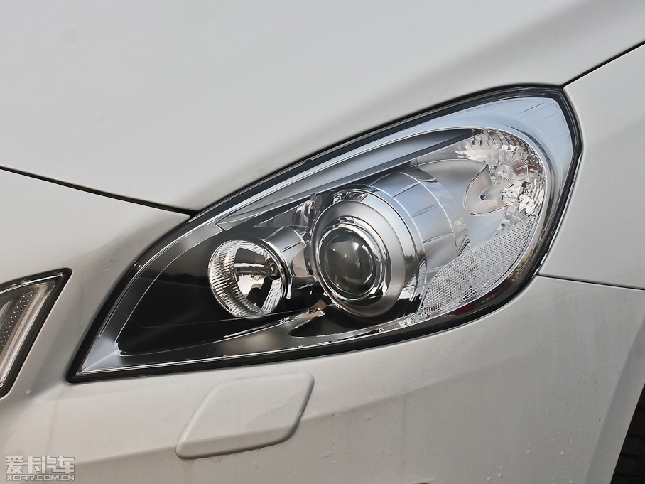 2013֠S60(M) 2.0T T5 а