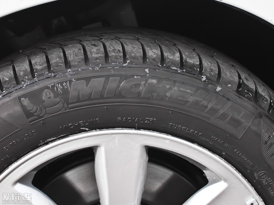 2013֠S60(M) 2.0T T5 а