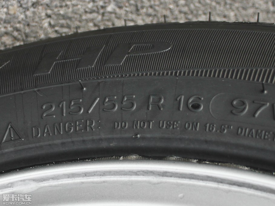 2013֠S60(M) 2.0T T5 а