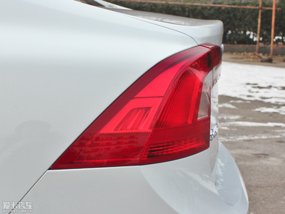 2013֠S60(M(jn)) 2.0T T5 а