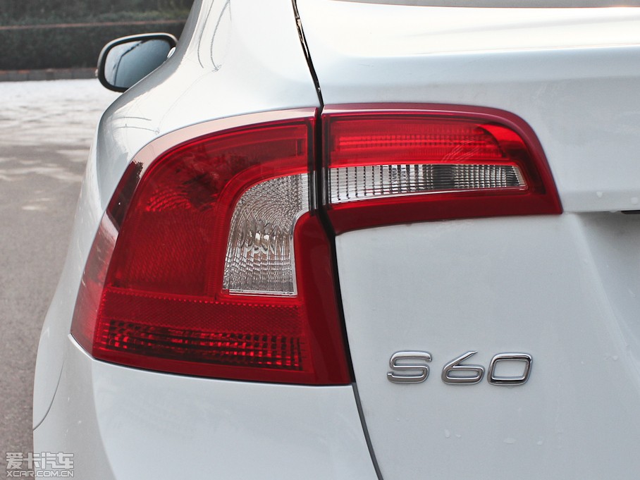 2013֠S60(M) 2.0T T5 а