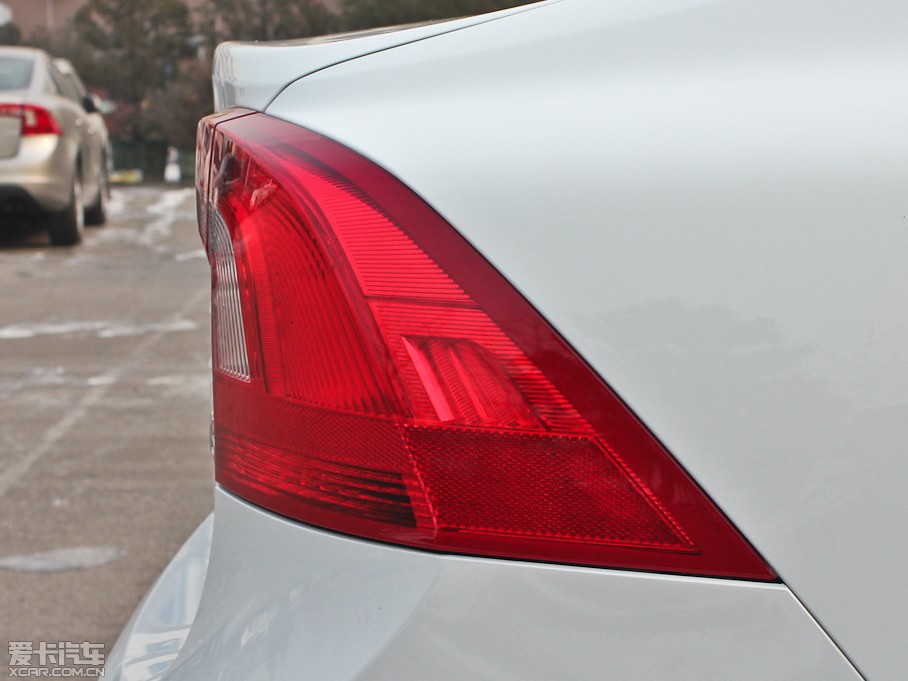 2013֠S60(M(jn)) 2.0T T5 а