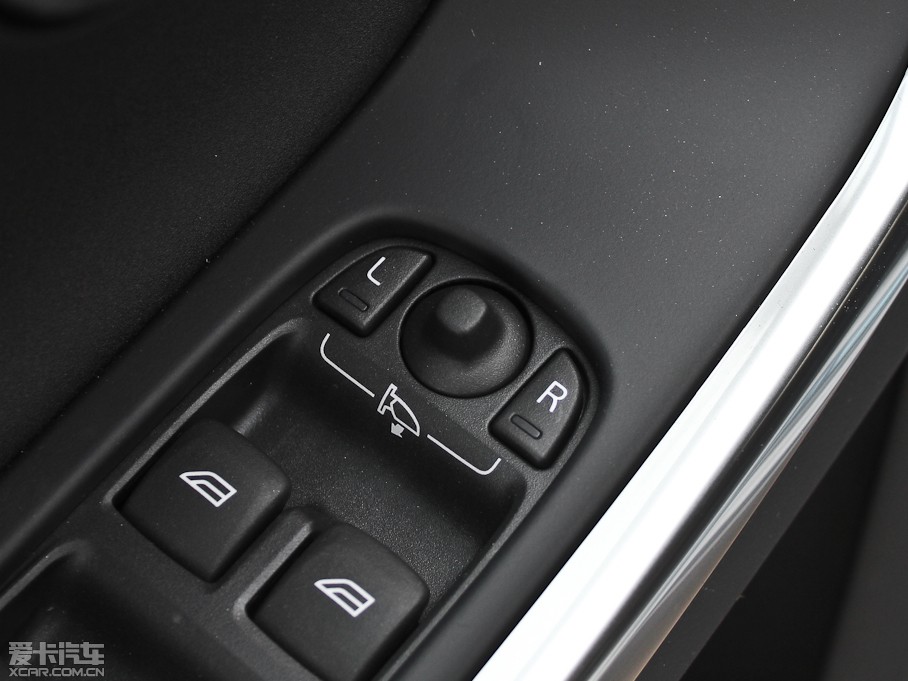 2013֠S60(M) 2.0T T5 а