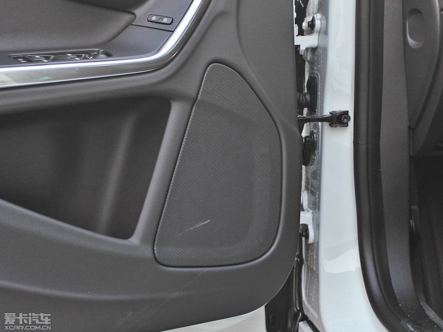 2013֠S60(M) 2.0T T5 а