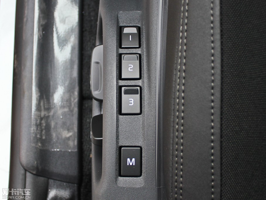 2013֠S60(M(jn)) 2.0T T5 а