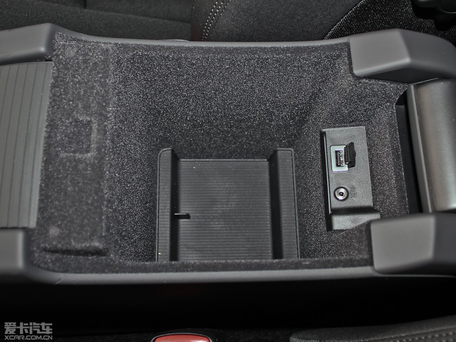 2013֠S60(M) 2.0T T5 а