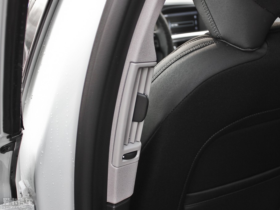 2013֠S60(M) 2.0T T5 а