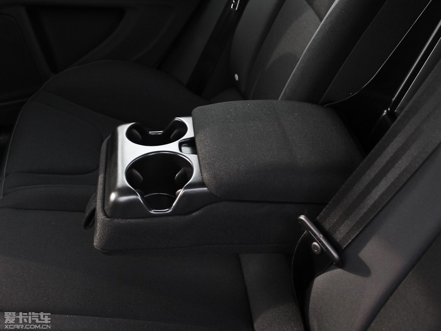 2013֠S60(M) 2.0T T5 а