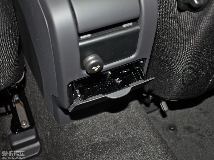 2013֠S60(M) 2.0T T5 а