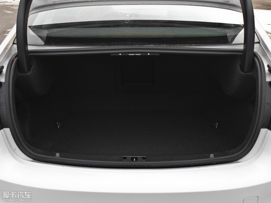 2013֠S60(M(jn)) 2.0T T5 а