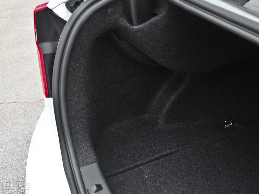 2013֠S60(M) 2.0T T5 а