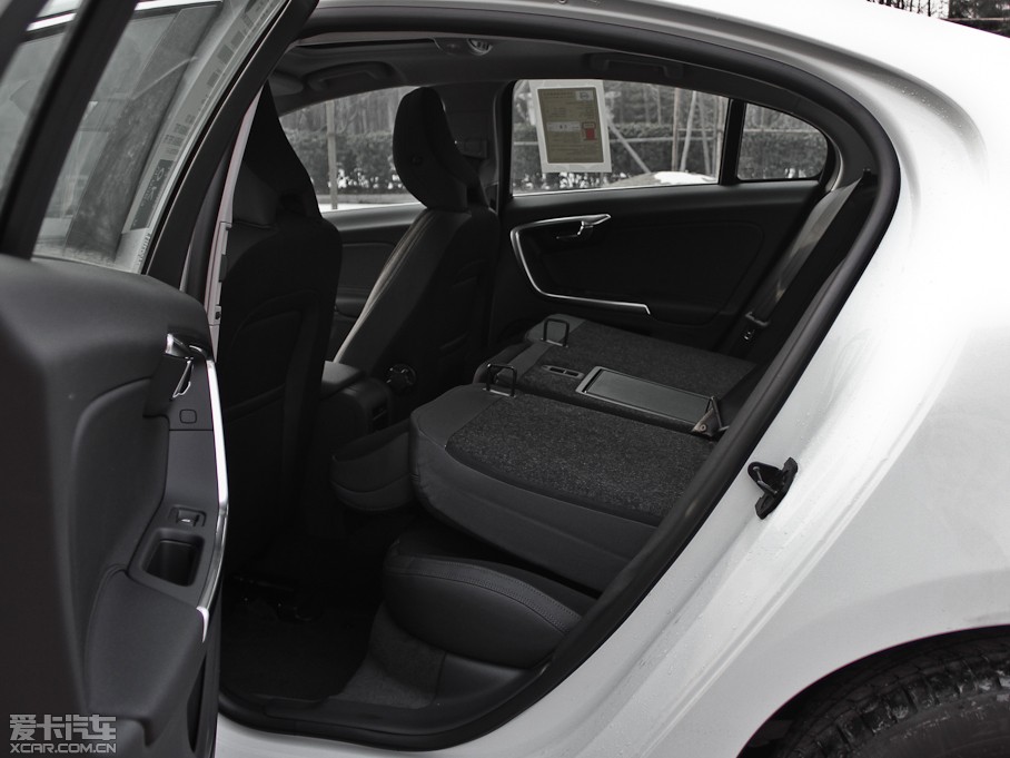 2013֠S60(M) 2.0T T5 а